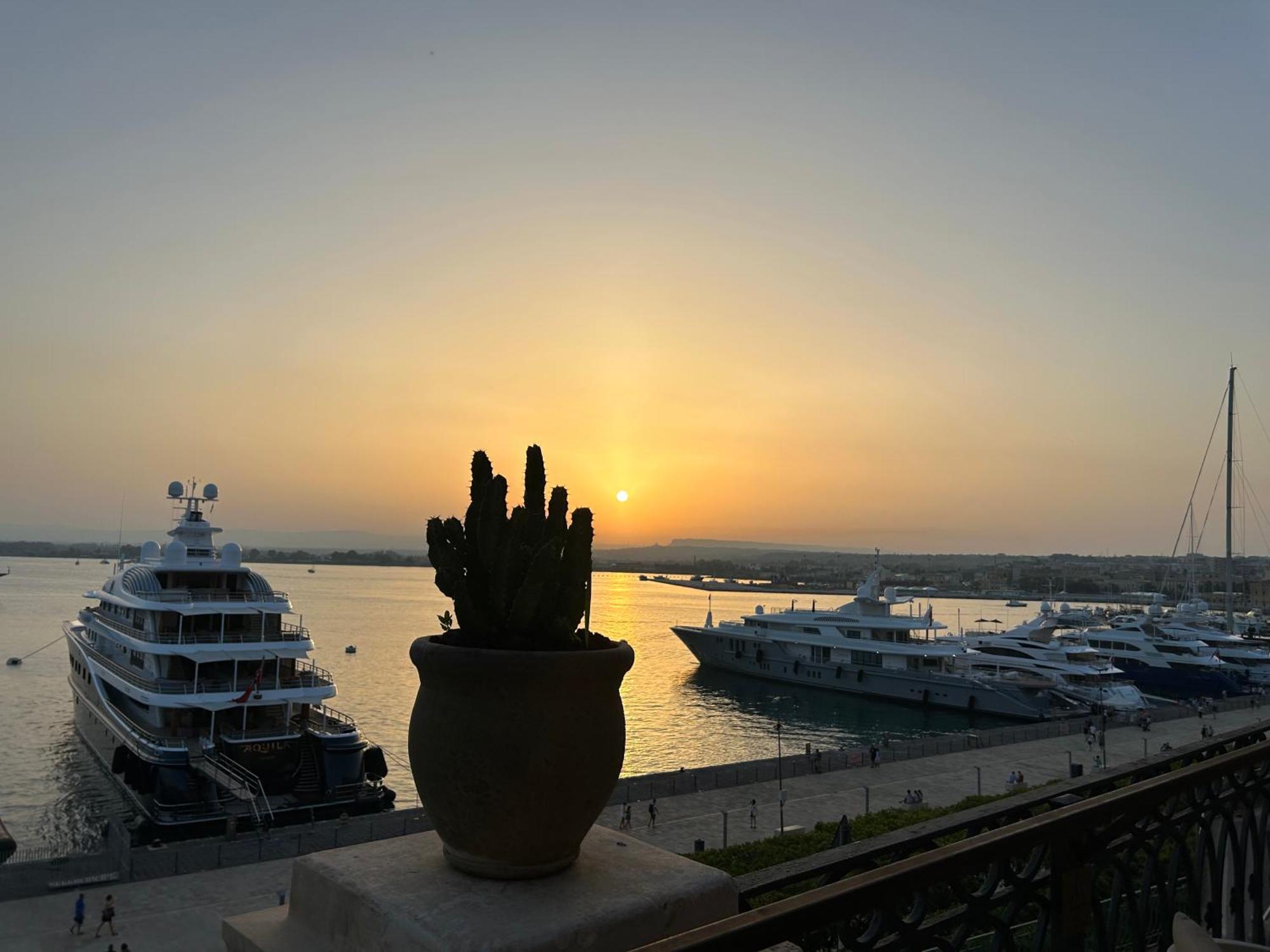 Aqua Suites Doria Siraküza Dış mekan fotoğraf